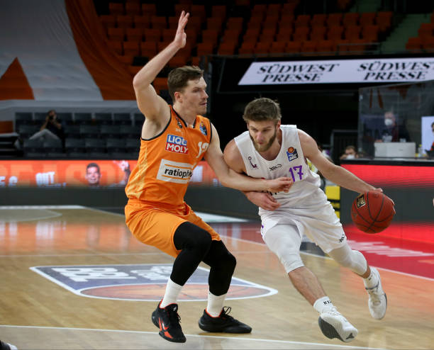 上的反制 上的反制