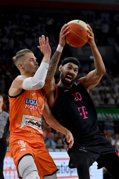 对于郑钦文 对于郑钦文