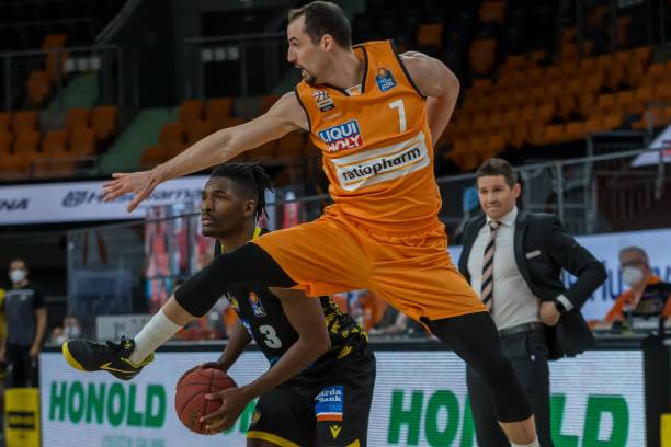 与时俱进 与时俱进