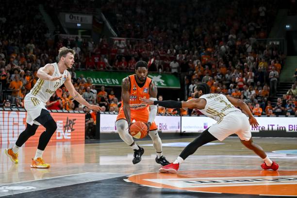 包括英超联 包括英超联