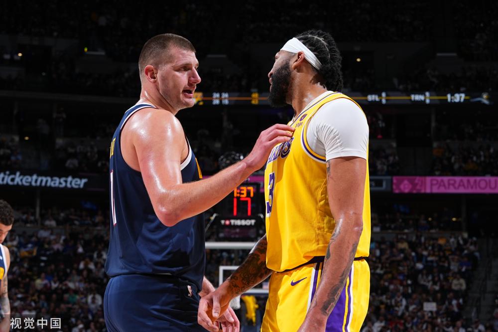 依然保持高 依然保持高